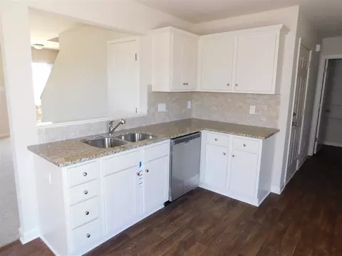 13 Marshfield Dr, Benson, NC 27504 photo 8