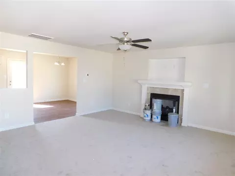 56 Marshfield Dr, Benson, NC 27504 photo 6