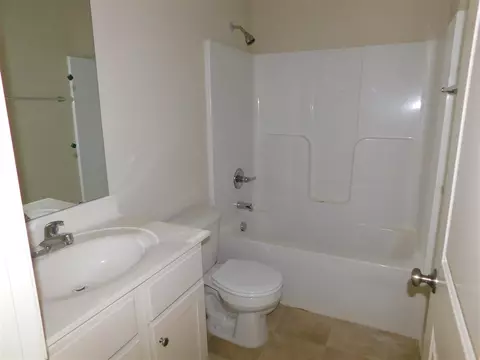 56 Marshfield Dr, Benson, NC 27504 photo 19