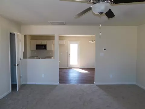 56 Marshfield Dr, Benson, NC 27504 photo 7