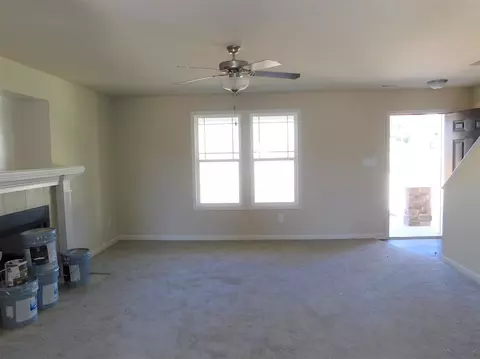 56 Marshfield Dr, Benson, NC 27504 photo 4
