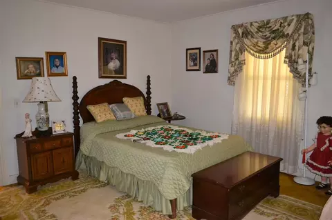 700 E Hill St, Benson, NC 27504 photo 13