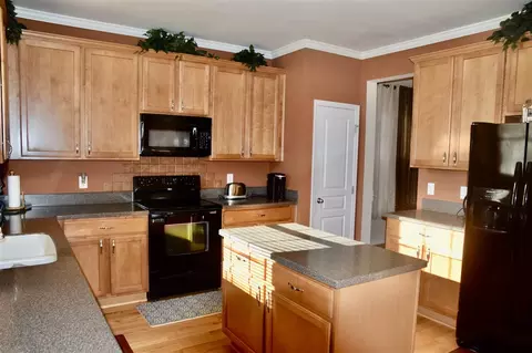 504 Poplar St, Durham, NC 27703 photo 8