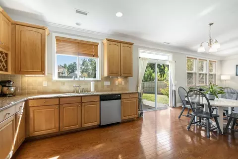 712 Ashburn Ln, Durham, NC 27703 photo 7