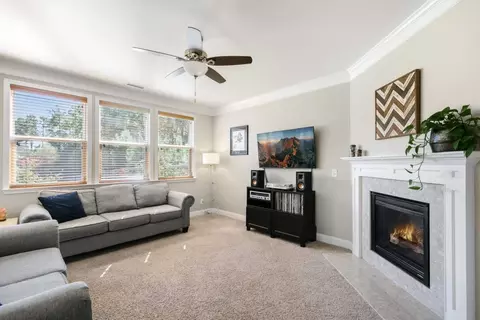 712 Ashburn Ln, Durham, NC 27703 photo 4