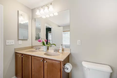 712 Ashburn Ln, Durham, NC 27703 photo 16