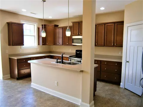 73 Crest Cir, Garner, NC 27529 photo 10
