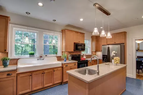 2810 E Geer St, Durham, NC 27704 photo 12