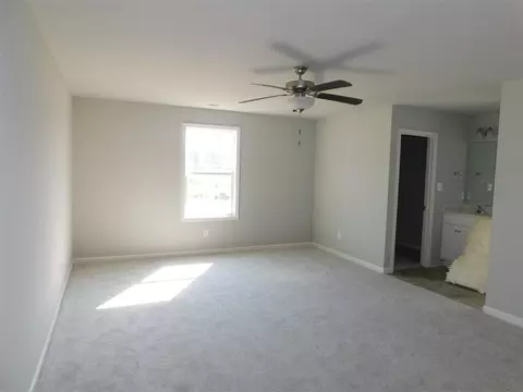 176 Mill Stream Dr, Selma, NC 27576 photo 8