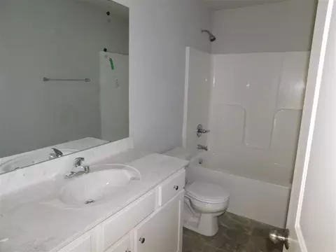 176 Mill Stream Dr, Selma, NC 27576 photo 15