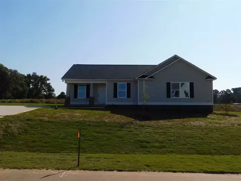 176 Mill Stream Dr, Selma, NC 27576 photo 2