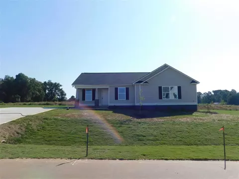 176 Mill Stream Dr, Selma, NC 27576 photo 1