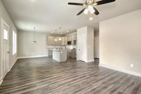 302 Stancil St, Smithfield, NC 27577 photo 5