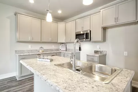 302 Stancil St, Smithfield, NC 27577 photo 9