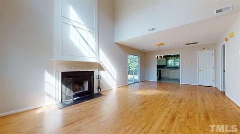 111 Briarhaven Dr, Durham, NC 27703 photo 6