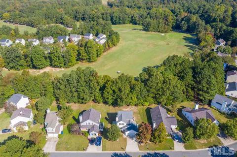 111 Briarhaven Dr, Durham, NC 27703 photo 3