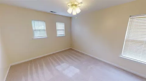 412 Hillview Dr, Durham, NC 27703 photo 17
