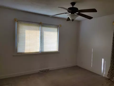 1203 N Wall St, Benson, NC 27504 photo 17