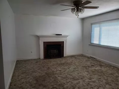 1203 N Wall St, Benson, NC 27504 photo 13