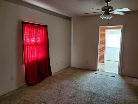 1203 N Wall St, Benson, NC 27504 photo 18