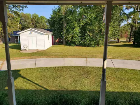 1203 N Wall St, Benson, NC 27504 photo 5