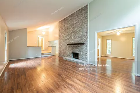 105 Sudley Ct, Durham, NC 27712 photo 4