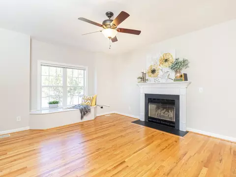 1016 Winter Bloom Ct, Wake Forest, NC 27587 photo 2