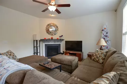 35 Pine Creek Ct, Garner, NC 27529 photo 7