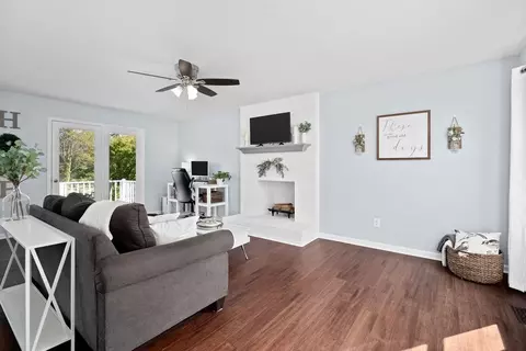 1005 Lake Path Rd, Willow Spring, NC 27592 photo 5