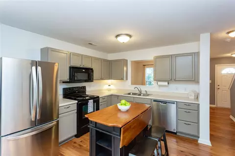 5212 Suda Dr, Durham, NC 27703 photo 8