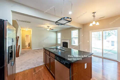 1215 Golden Eagle Dr, Durham, NC 27704 photo 8