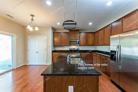 1215 Golden Eagle Dr, Durham, NC 27704 photo 4