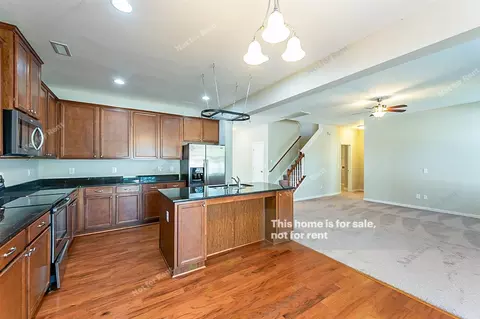 1215 Golden Eagle Dr, Durham, NC 27704 photo 9