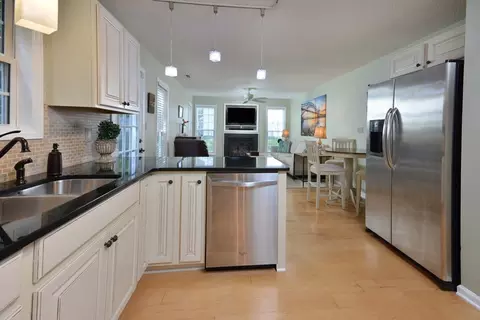 4412 Armitage Dr, Durham, NC 27703 photo 8