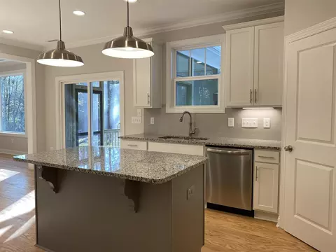14 Persimmon Ct, Durham, NC 27712 photo 2