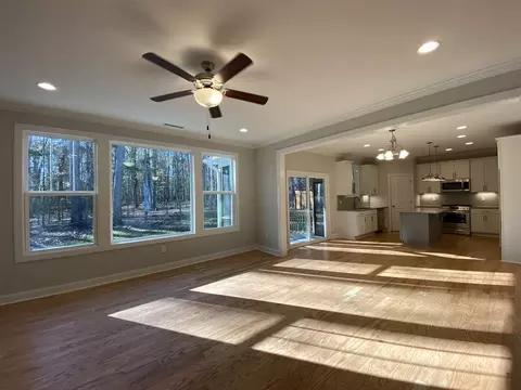 14 Persimmon Ct, Durham, NC 27712 photo 3