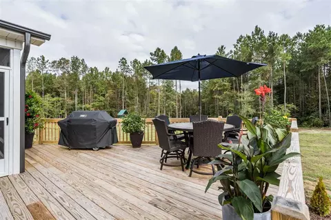 104 Flora Dr, Benson, NC 27504 photo 25