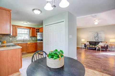 810 Glenco Rd, Durham, NC 27703 photo 9