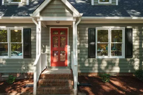 60 Newton Dr, Durham, NC 27707 photo 3