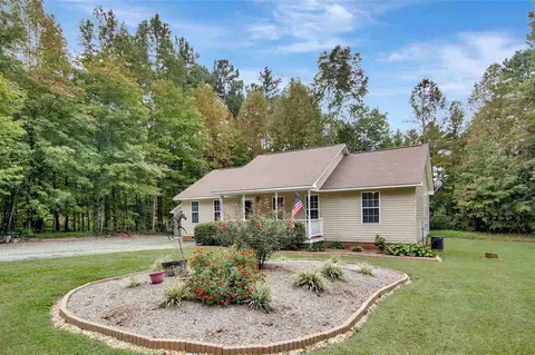 5802 Mill Pointe Ln, Efland, NC 27243 photo 4