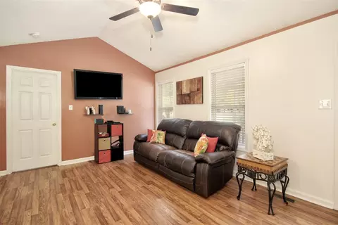 5802 Mill Pointe Ln, Efland, NC 27243 photo 8