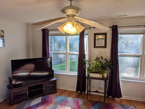12 Epping Ct, Durham, NC 27703 photo 9