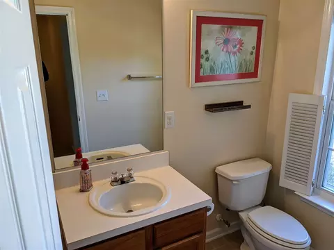 12 Epping Ct, Durham, NC 27703 photo 16