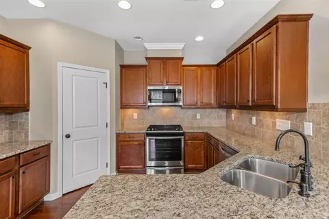 105 Torpoint Rd, Durham, NC 27703 photo 8