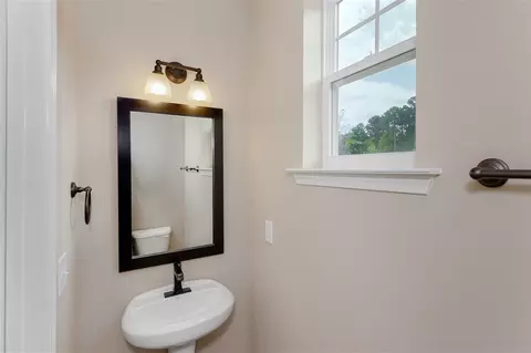 105 Torpoint Rd, Durham, NC 27703 photo 9