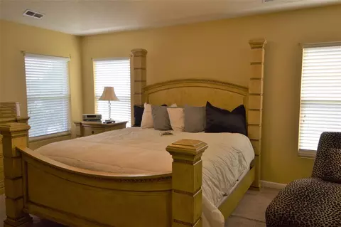 606 Pebblestone Dr, Durham, NC 27703 photo 7