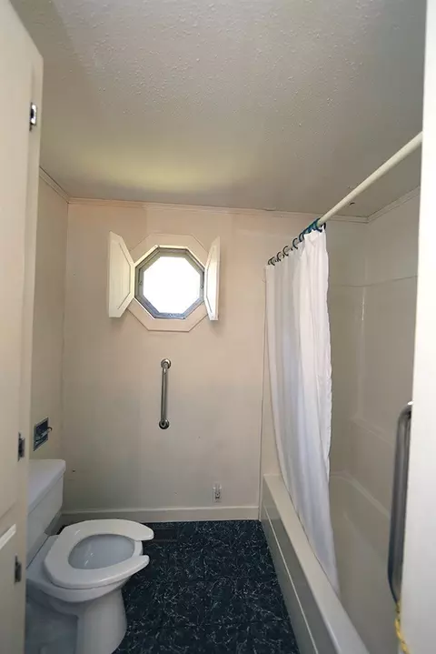 2012 W Knox St, Durham, NC 27705 photo 9