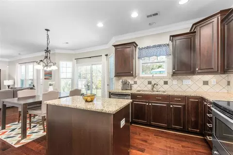 3 Pegram Ct, Durham, NC 27703 photo 9
