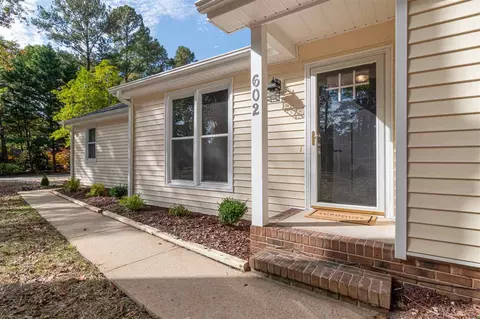 602 Buckingham Rd, Garner, NC 27529 photo 3