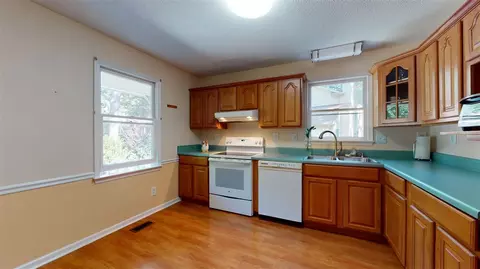 7 Barwinds Cir, Durham, NC 27713 photo 12